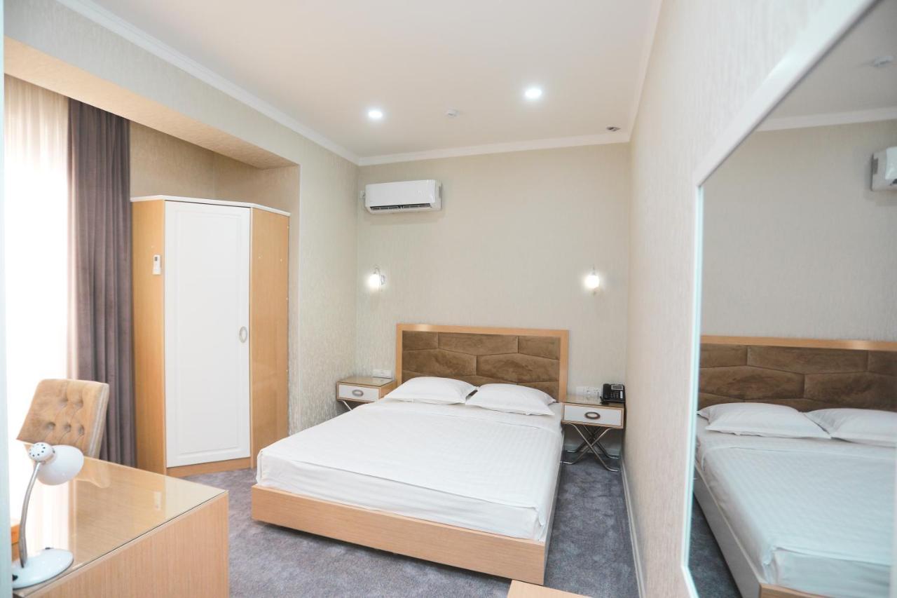 Hotel Reikartz Amirun Tachkent Extérieur photo