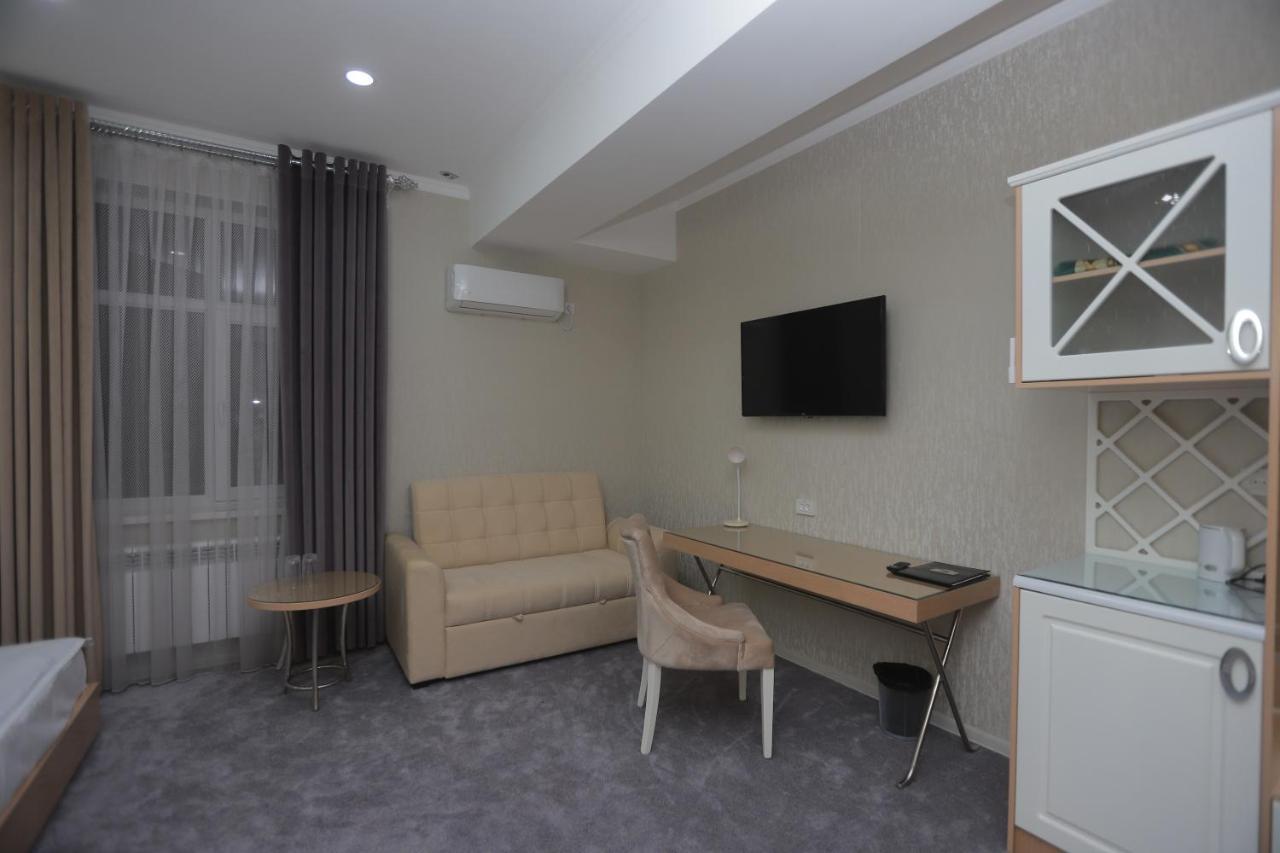 Hotel Reikartz Amirun Tachkent Extérieur photo