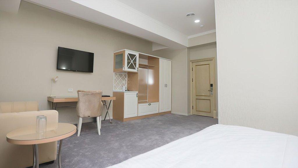 Hotel Reikartz Amirun Tachkent Extérieur photo